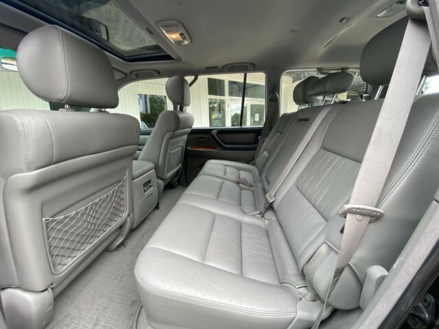 Toyota Land Cruiser • 2004 • 135,815 km 12