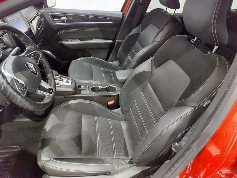 Renault 10 • 2023 • 13,838 km 14