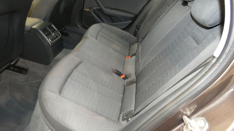 Audi A4 • 2017 • 112,944 km 9