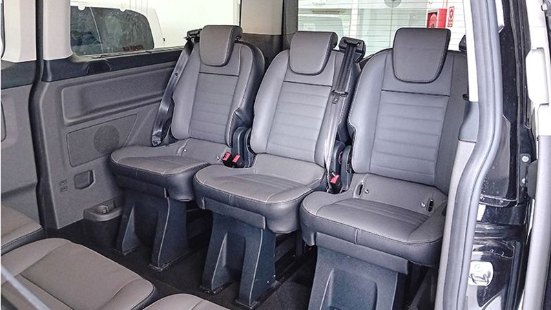 Ford Transit Tourneo • 2021 • 33,340 km 1