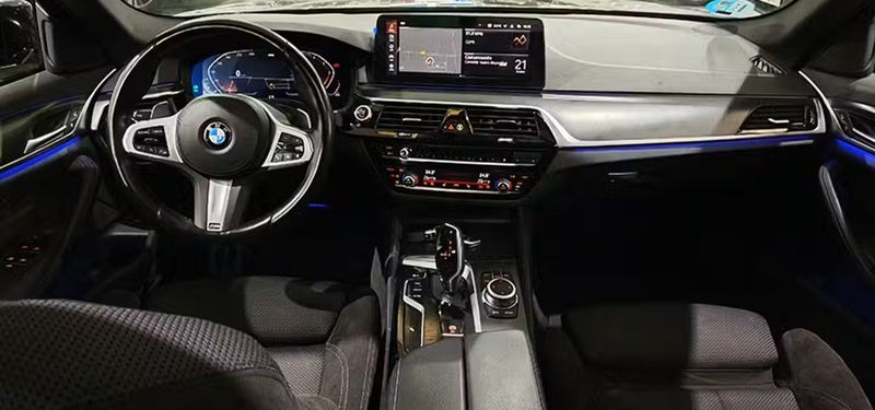 BMW 520D • 2022 • 116,722 km 7