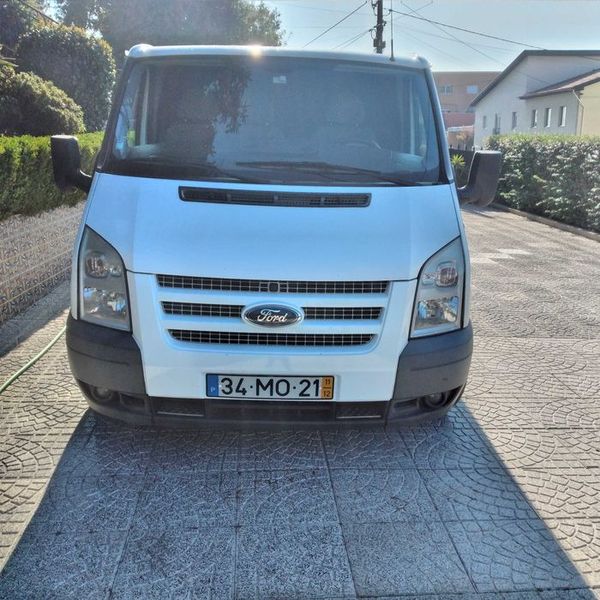 Ford Transit • 2011 • 2,550 km 2
