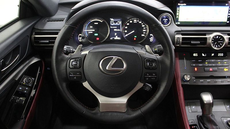 Lexus RC • 2019 • 49,792 km 5