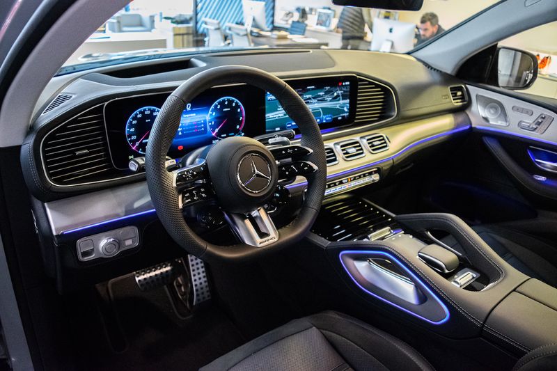 Mercedes-Benz GLE • 2024 • 900 km 5