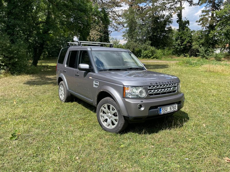Land Rover Discovery • 2012 • 217,000 km 3