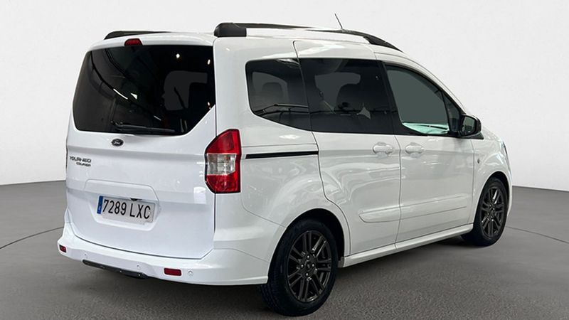 Ford Tourneo Connect • 2022 • 18,818 km 3