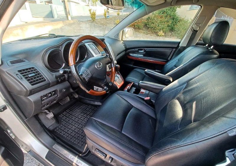 Lexus RX • 2005 • 200,000 km 4