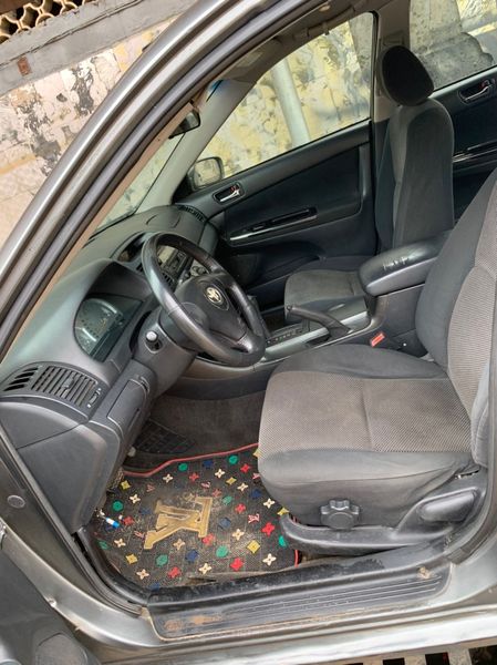 Toyota Camry • 2003 • 2 km 9