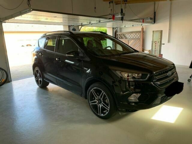 Ford Kuga • 2019 • 60,000 km 1