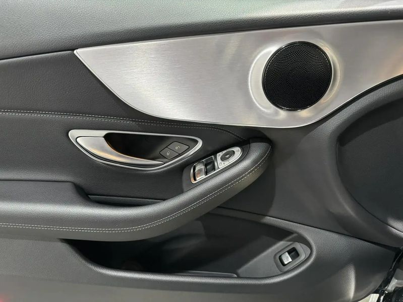 Mercedes-Benz C Sportcoupé • 2020 • 57,318 km 7