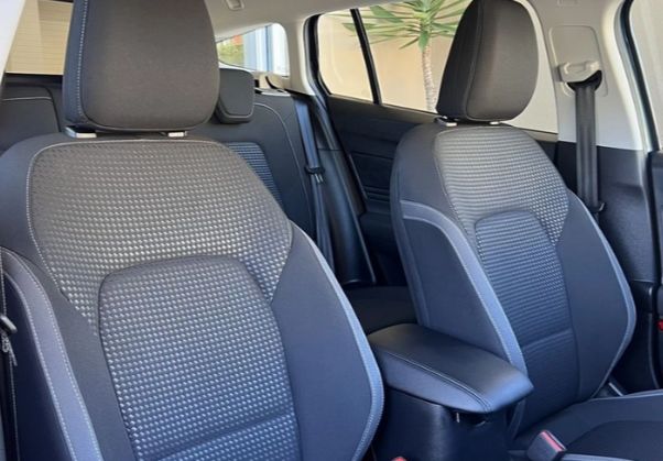 Ford Focus • 2020 • 72,726 km 4