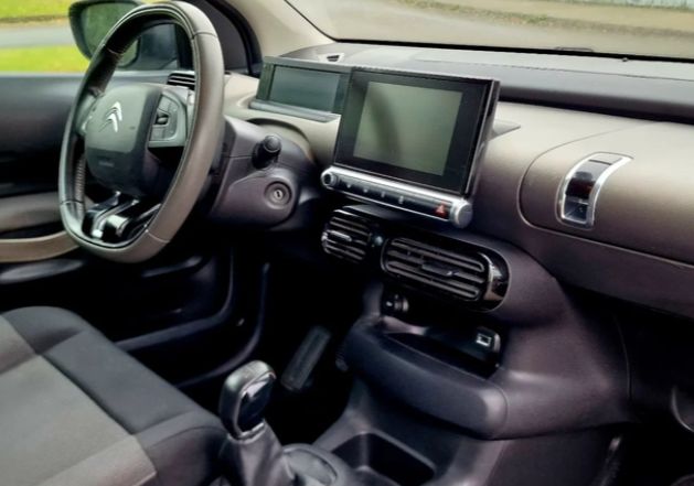 Citroën C4 Cactus • 2015 • 150,000 km 3