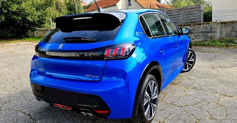 Peugeot 108 • 2021 • 25,700 km 5