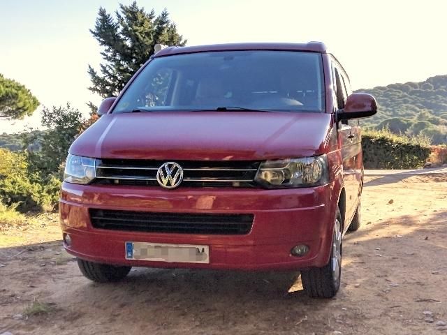 Volkswagen T5 • 2010 • 190,000 km 12