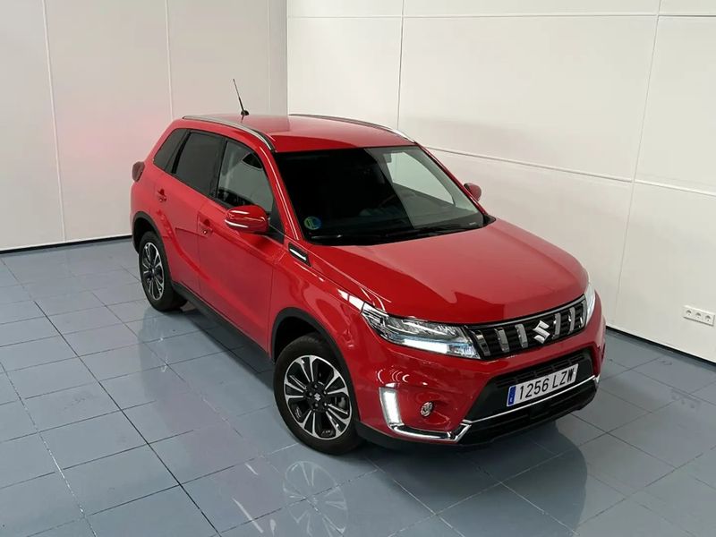 Suzuki Vitara • 2022 • 19,300 km 1
