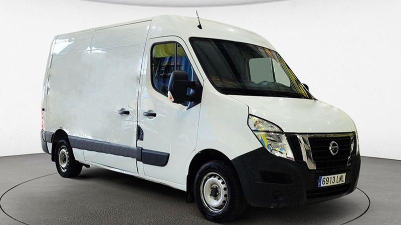 Nissan NV400 • 2021 • 67,000 km 2