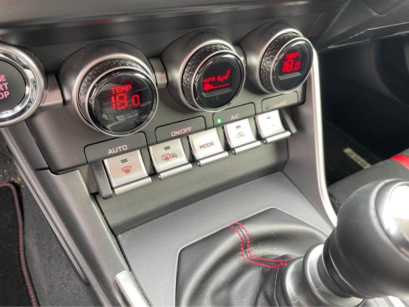 Subaru BRZ • 2023 • 14,835 km 5