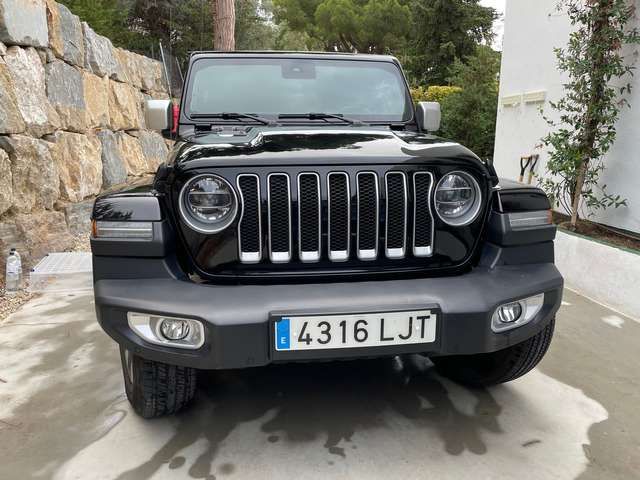 Jeep Wrangler • 2020 • 65,000 km 1
