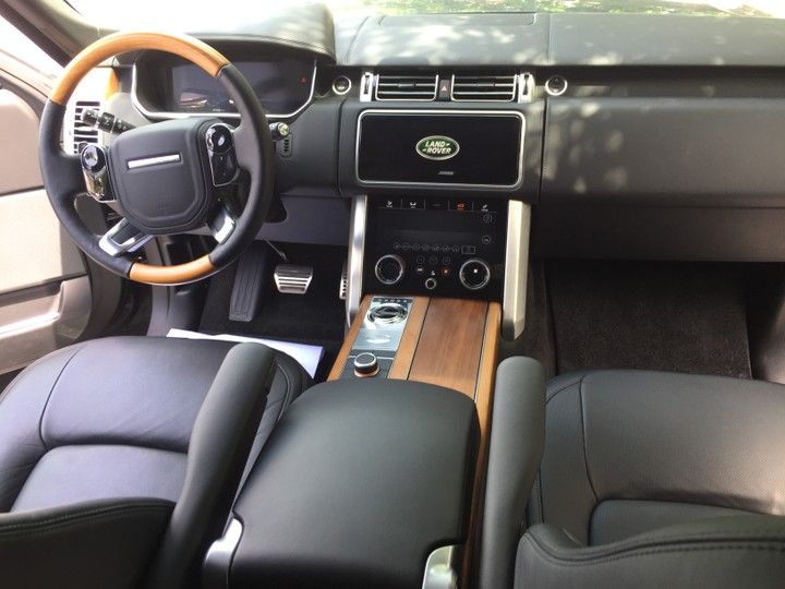 Land Rover Range Rover Sport • 2018 • 3 km 3