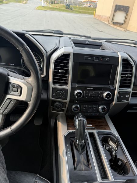 Ford F-150 • 2018 • 150,000 km 7