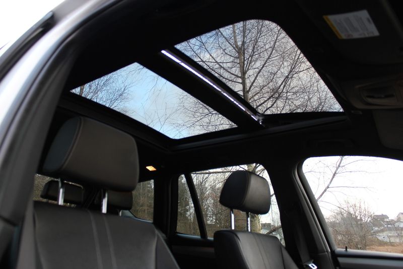 BMW X3 • 2013 • 146,652 km 5