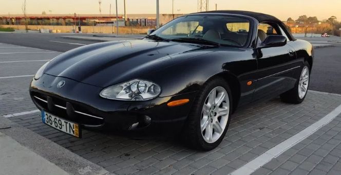 Jaguar XK • 1998 • 73,000 km 1