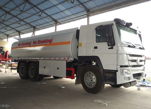 Hino Dutro • 2020 • 50,000 km 3