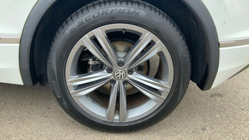Volkswagen Tiguan • 2019 • 40,046 km 3