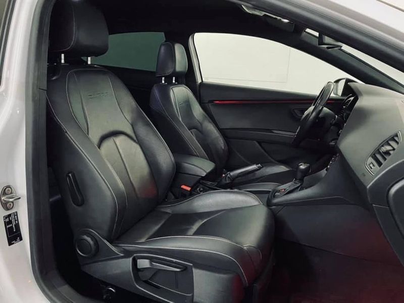 Seat Leon • 2015 • 110,000 km 6