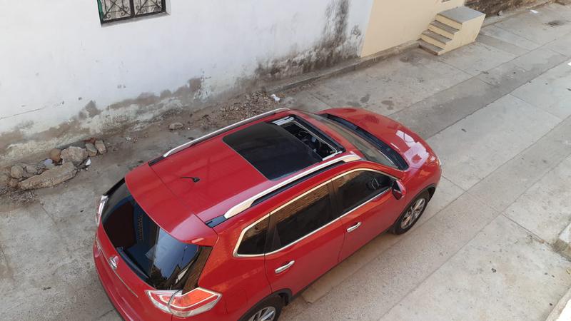 Nissan X-Trail • 2015 • 60,000 km 12