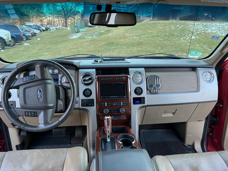 Ford F-150 • 2010 • 165,000 km 8