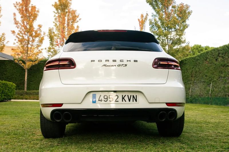 Porsche Macan • 2016 • 93,000 km 7