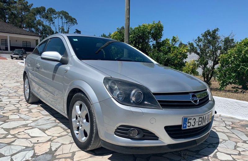 Opel Astra • 2006 • 280,000 km 3