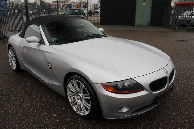 BMW Z4 • 2003 • 940,000 km 1