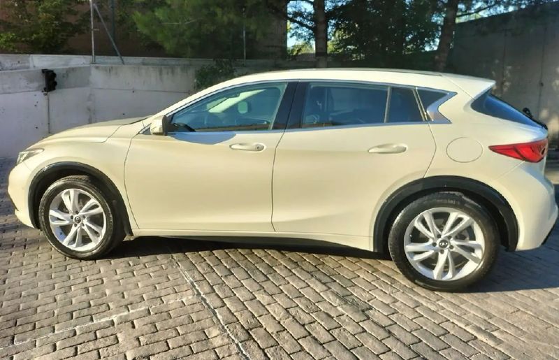 Infiniti Q • 2019 • 45,372 km 2