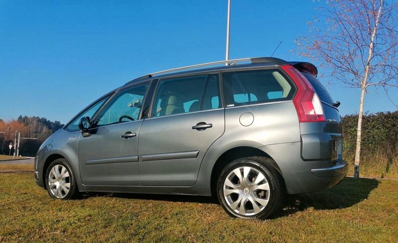 Citroën C4 • 2009 • 180,000 km 2
