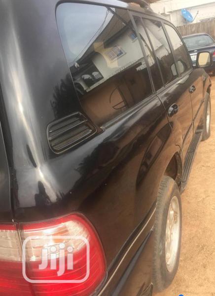 Lexus LX • 2001 • 153,000 km 1