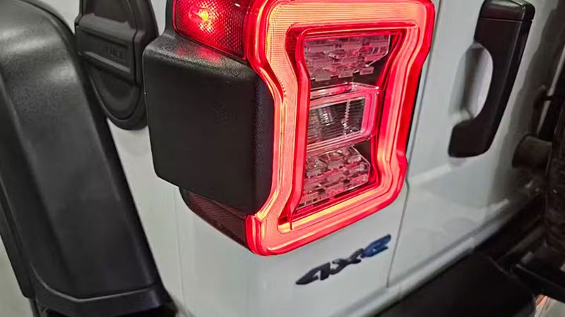 Jeep Wrangler • 2022 • 44,804 km 24