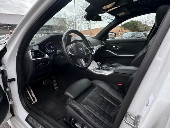 BMW 3 Series • 2018 • 90,000 km 3