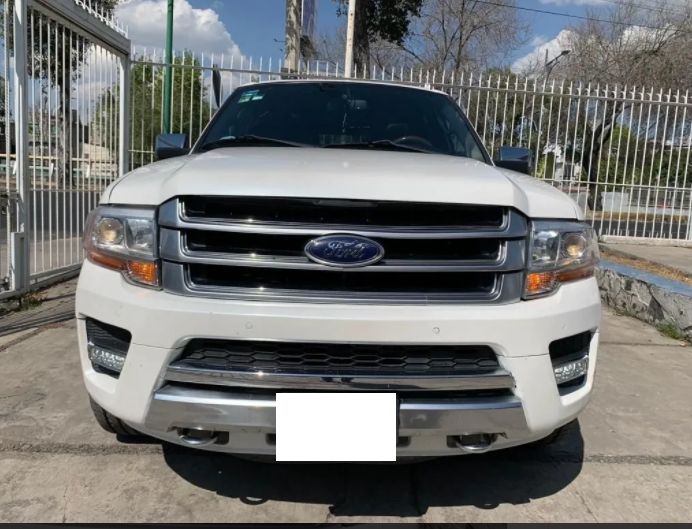 Ford Expedition • 2017 • 110,000 km 6