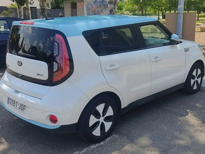 Kia Soul EV • 2015 • 76,500 km 7