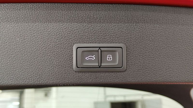 Audi Q3 • 2023 • 40,892 km 17