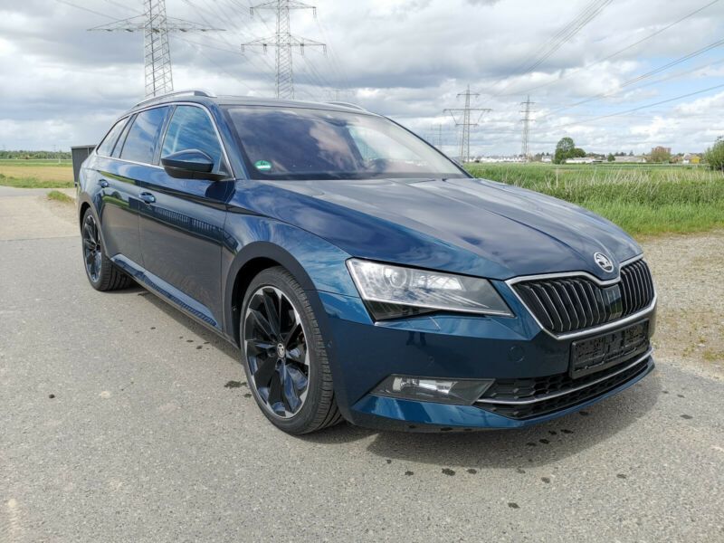 Škoda Superb • 2017 • 184,000 km 1