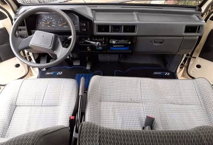 Mitsubishi L300 • 1995 • 150,000 km 2