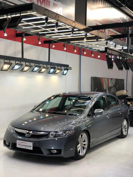Honda Civic • 2008 • 190 km 5