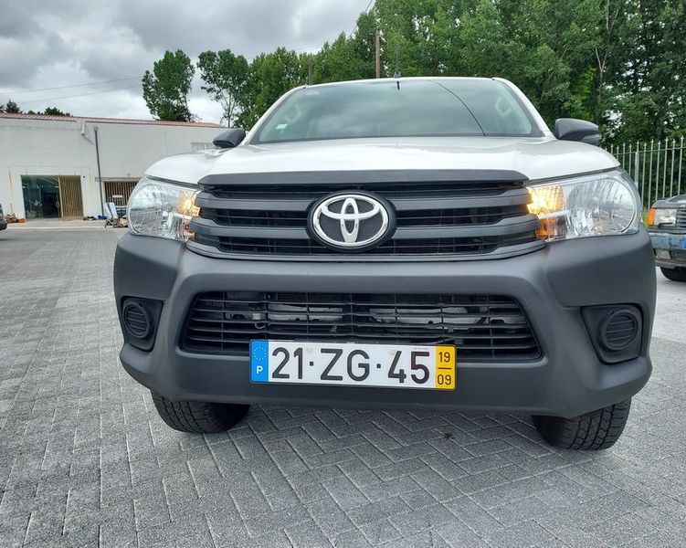 Toyota Hilux • 2019 • 14,000 km 1