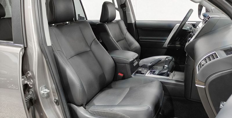 Toyota Land Cruiser • 2022 • 21,500 km 14