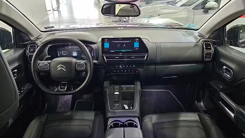 Citroën C5 • 2023 • 37,317 km 5