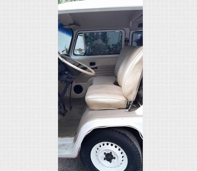 Volkswagen Passat Variant Van • 1975 • 150,000 km 4