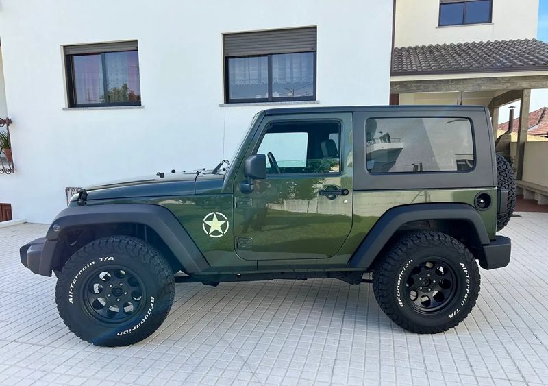Jeep Wrangler • 2009 • 108,000 km 4
